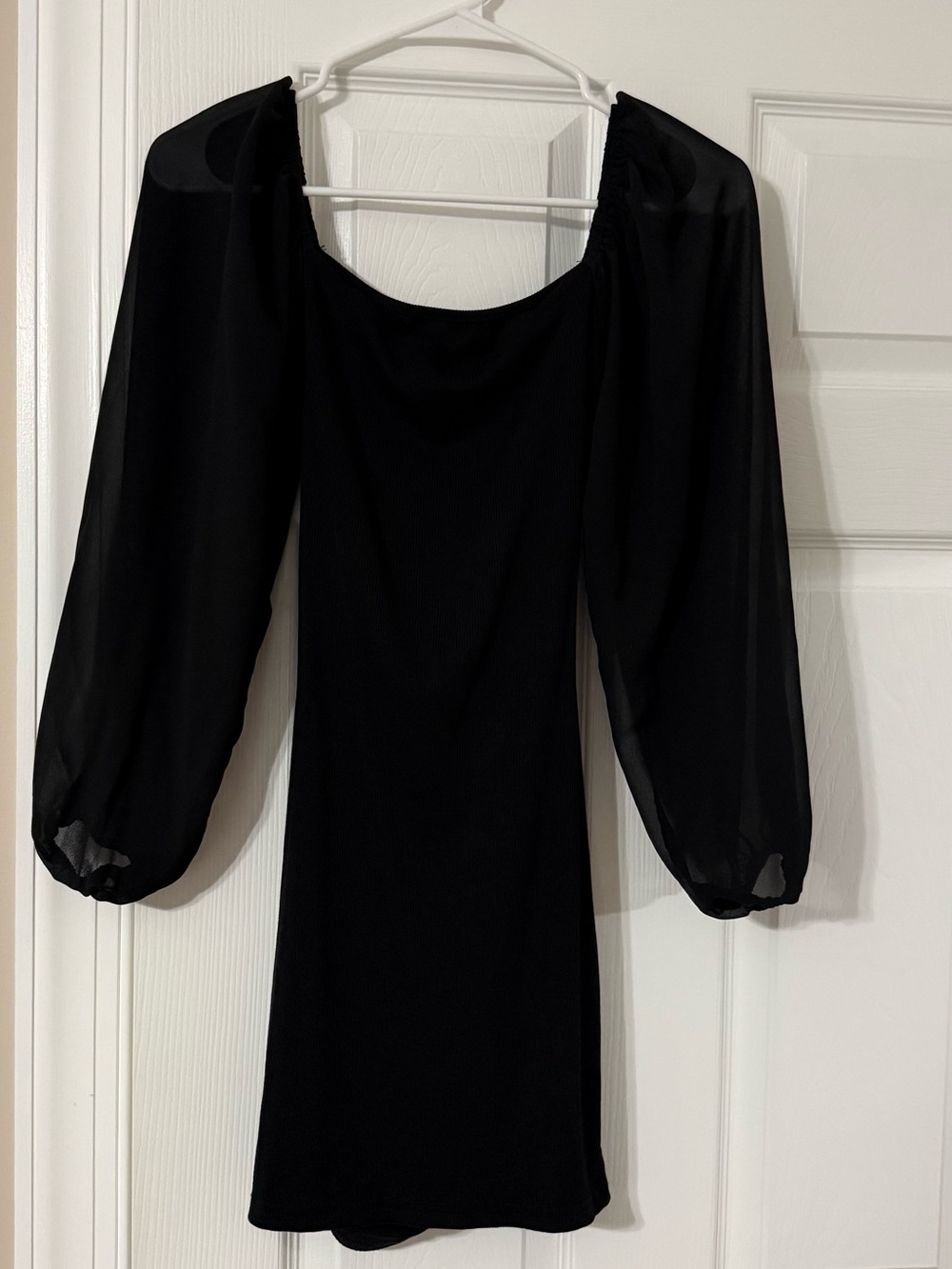 Black Puff-Sleeve Mini Dress Cut Out Back- Elegant Women's Dress - Picture 1 of 3